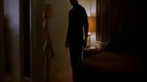 Bossy Blonde Stepmom Chap ට Lick කිරීමට නියෝග කරයි