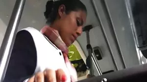 අඩුම තරමින් සතියක්වත් රෝස්ගේ බූරුවේ ග්ලිටර් තිබුණා!