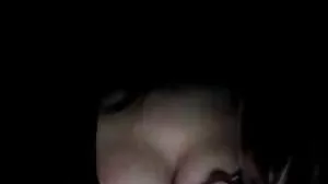 ආකර්ශනීය තරුණයා විශාල TIT MILF හැඳි
