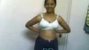 රියැලිටි කිංග්ස්: ක්‍රීඩා කිරීම නවත්වන්න සහ මගේ සිදුරු මඟහරින්න! Gia Derza PornHD හි පැවසීය