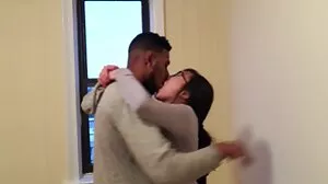 Squirtin' Sniper Adriana Chechik හට දුම්රිය 2ක් අවශ්‍යයි!